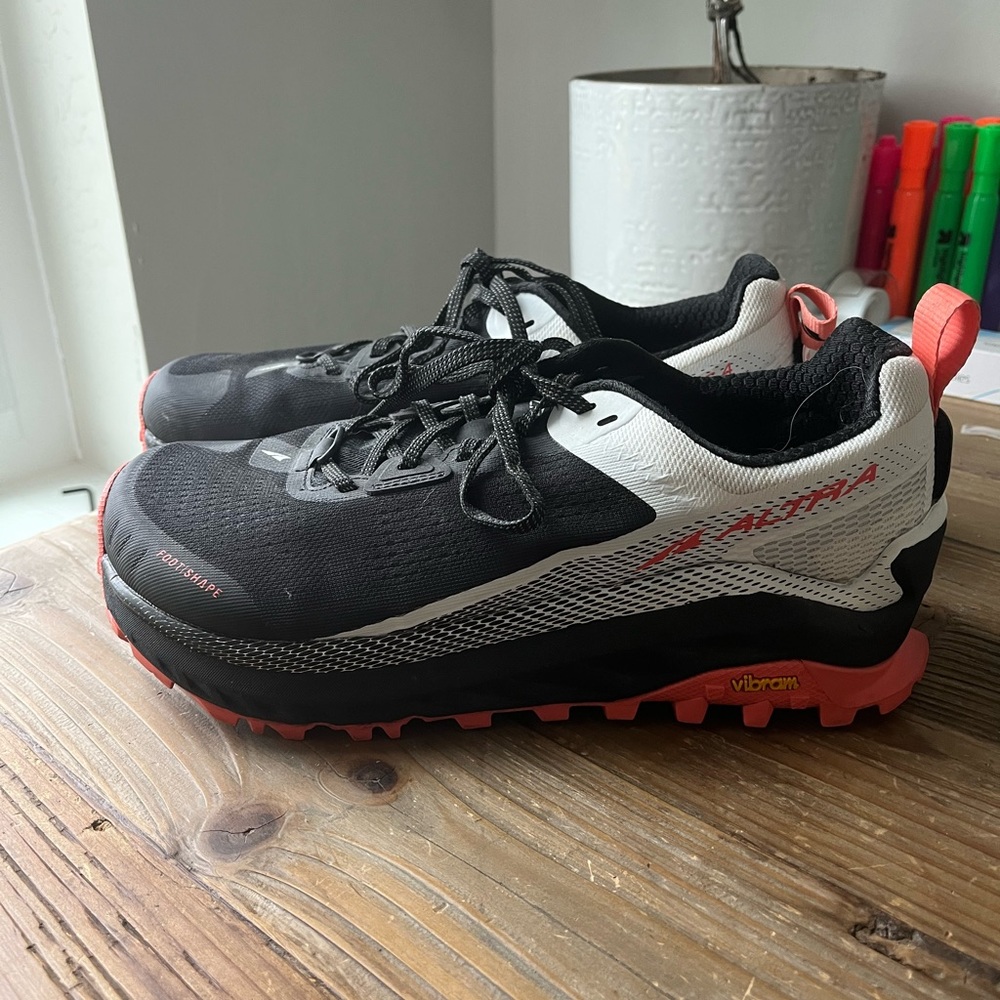 Altra Olympus 4 Women Shoes